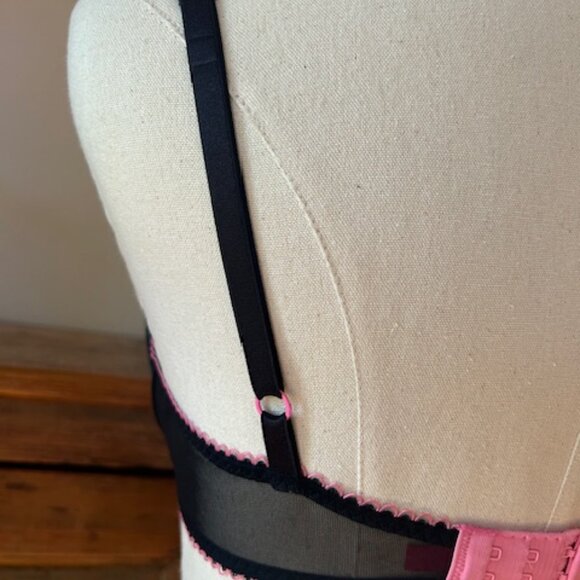 Vintage Betsey Johnson Black Bra 34B - Picture 8 of 11